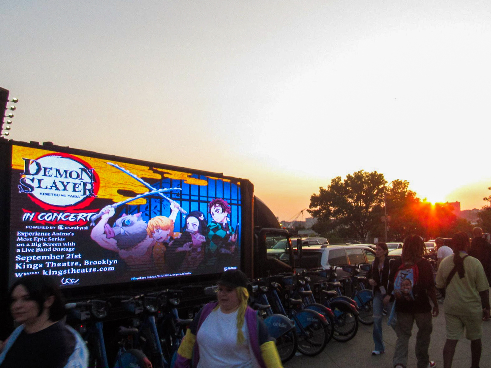 NY-KingsTheatre-LED-Truck-08-24-24-06